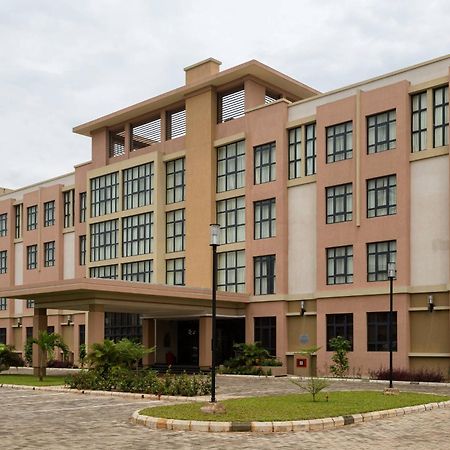 Protea Hotel By Marriott Benin City Select Emotan Buitenkant foto