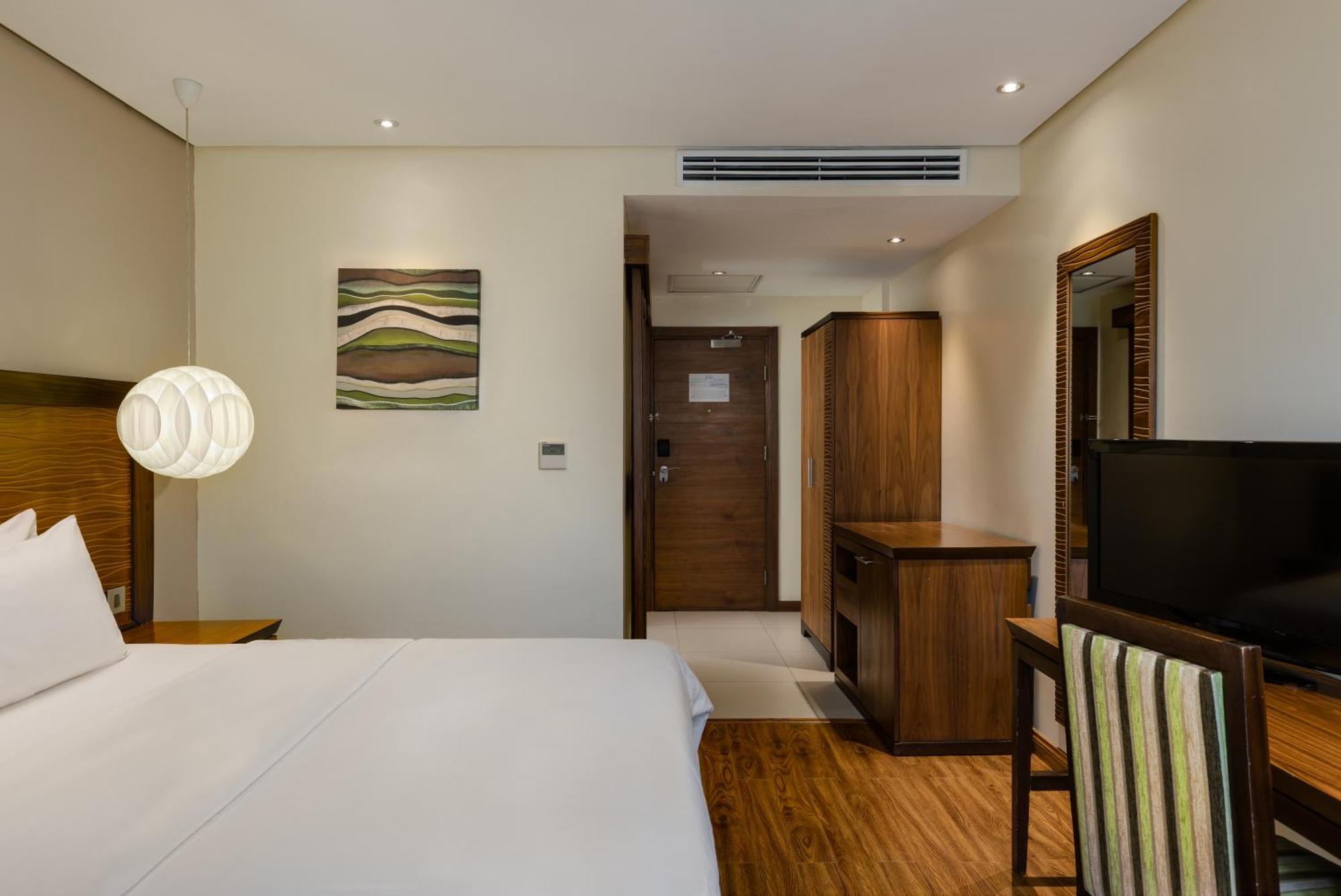 Protea Hotel By Marriott Benin City Select Emotan Buitenkant foto