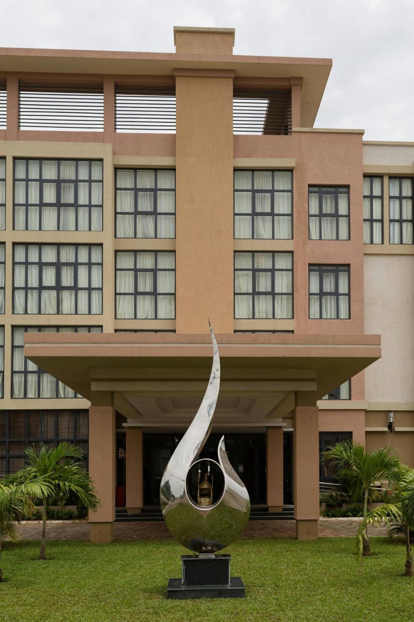 Protea Hotel By Marriott Benin City Select Emotan Buitenkant foto